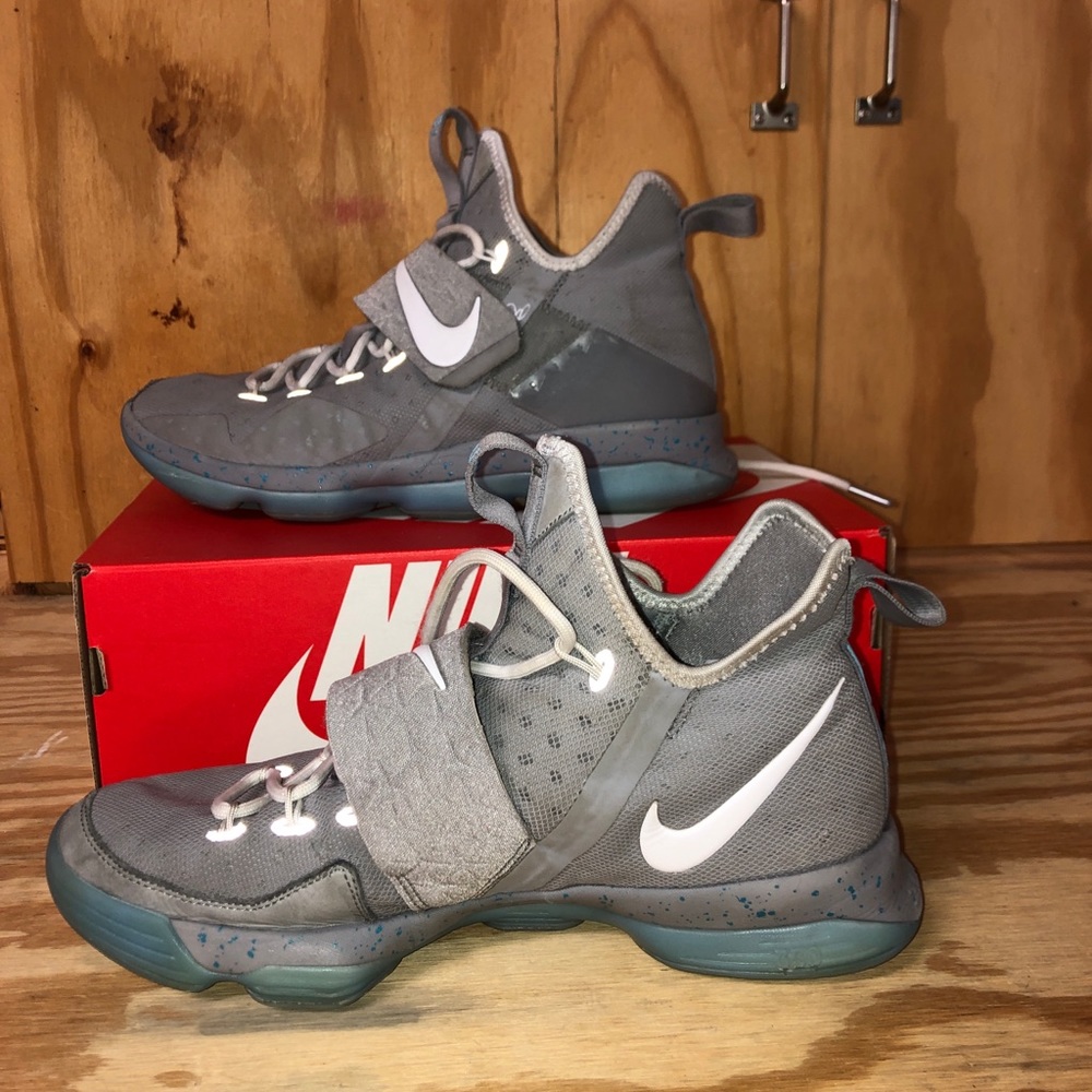 Nike Lebron 14